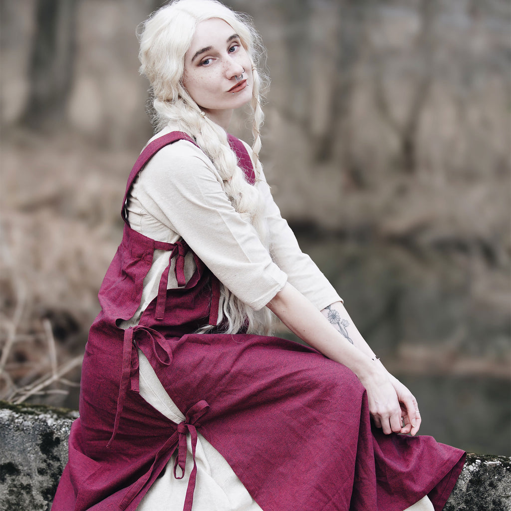 Imagen del producto Vestido medieval inferior Silja beige