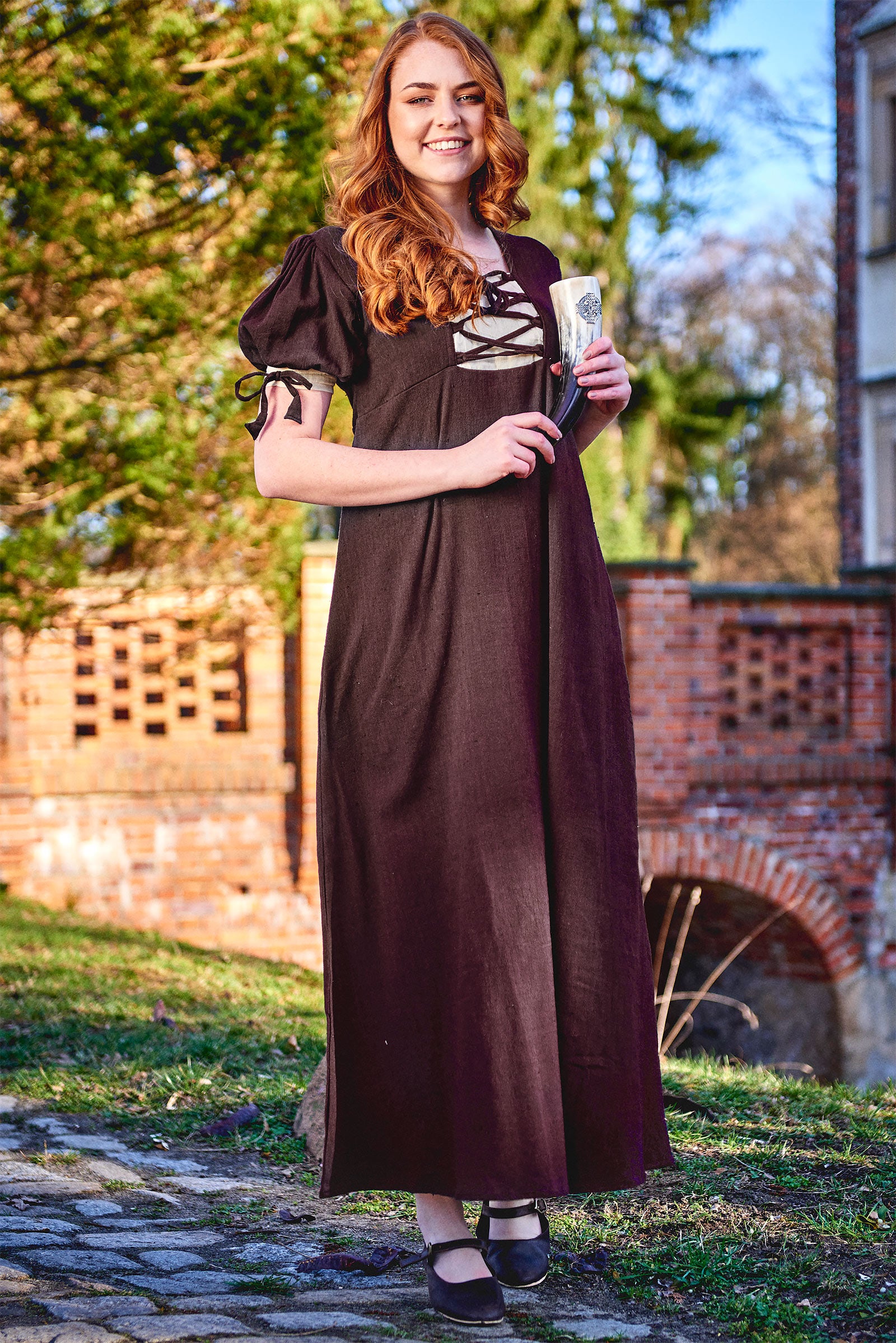Imagen del producto Vestido de verano medieval Lysa marrón-beige