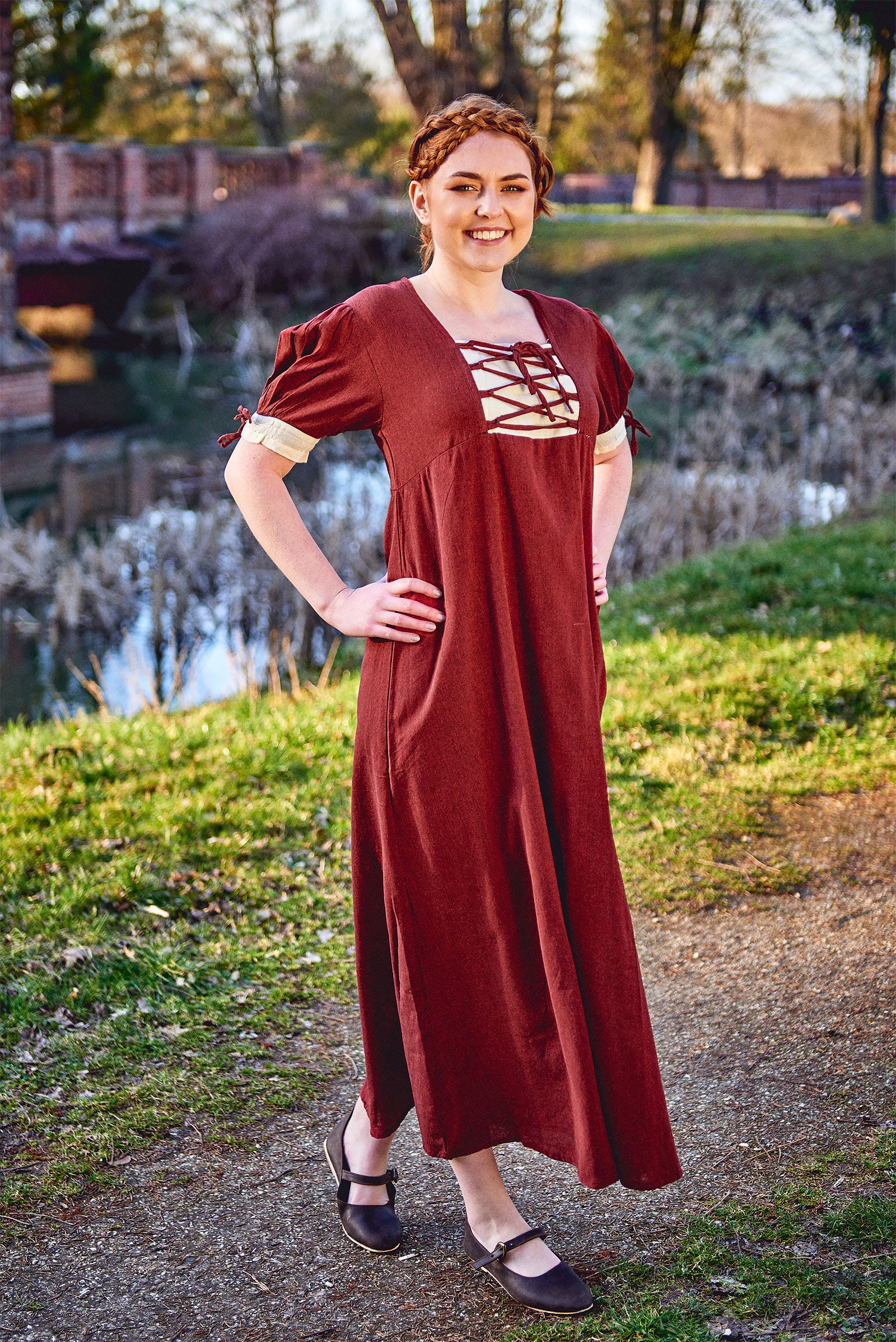 Imagen del producto Vestido de verano medieval Lysa rojo-beige