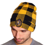 Imagen del producto Harry Potter - Gorro de Cuadros con Escudo de Hufflepuff
