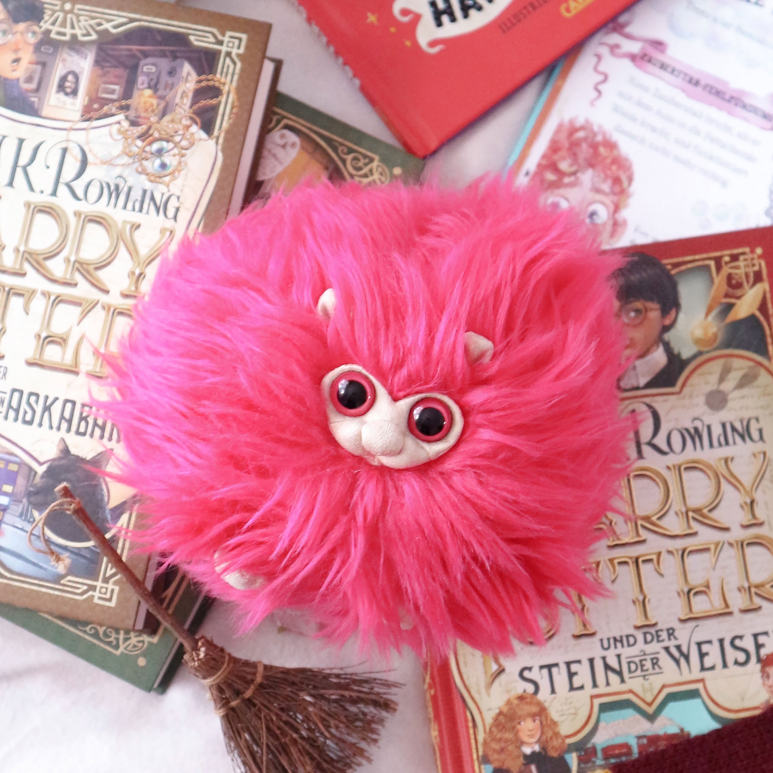 Imagen del producto Harry Potter - Figura de peluche Minimuff rosa