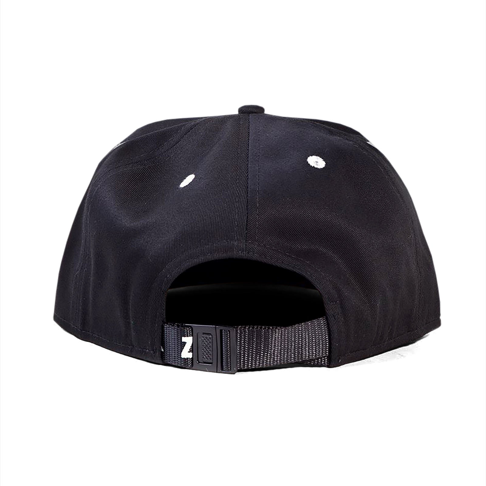 Imagen del producto Zelda - Gorra Snapback con logo de Hyrule en blanco y negro
