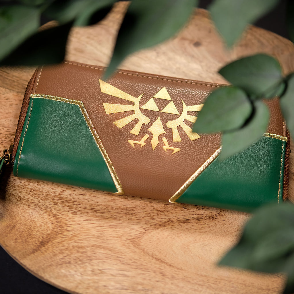 Imagen del producto Zelda - Billetera con logo de Hyrule verde-marrón