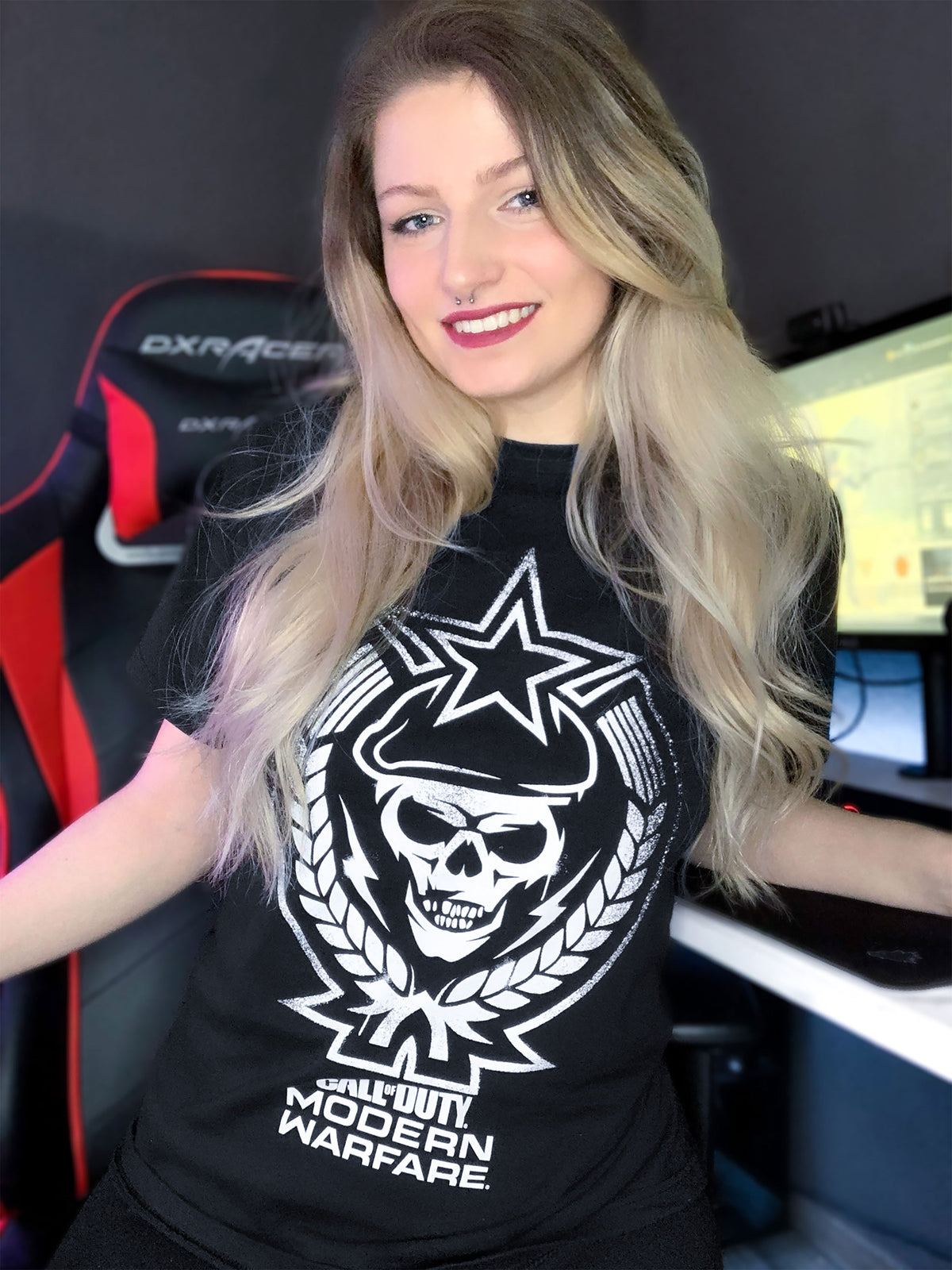 Imagen del producto Call of Duty - Camiseta Skull Star negra