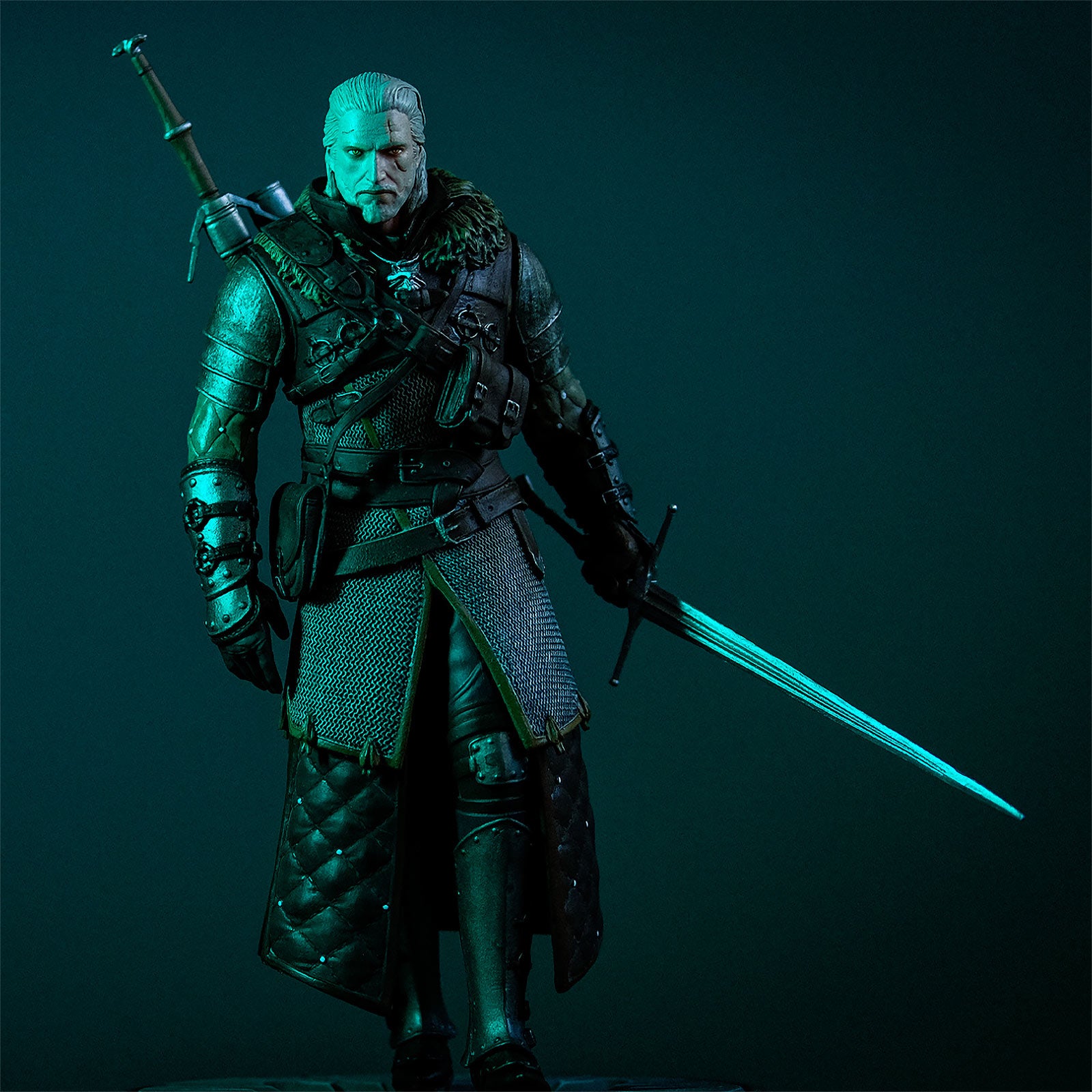 Imagen del producto Witcher - Estatua de Geralt Gran Maestro Ursine 24 cm