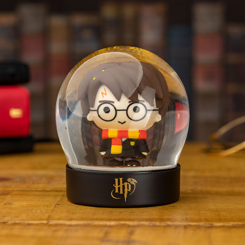 Imagen del producto Harry Potter Chibi Bola de Nieve con Purpurina