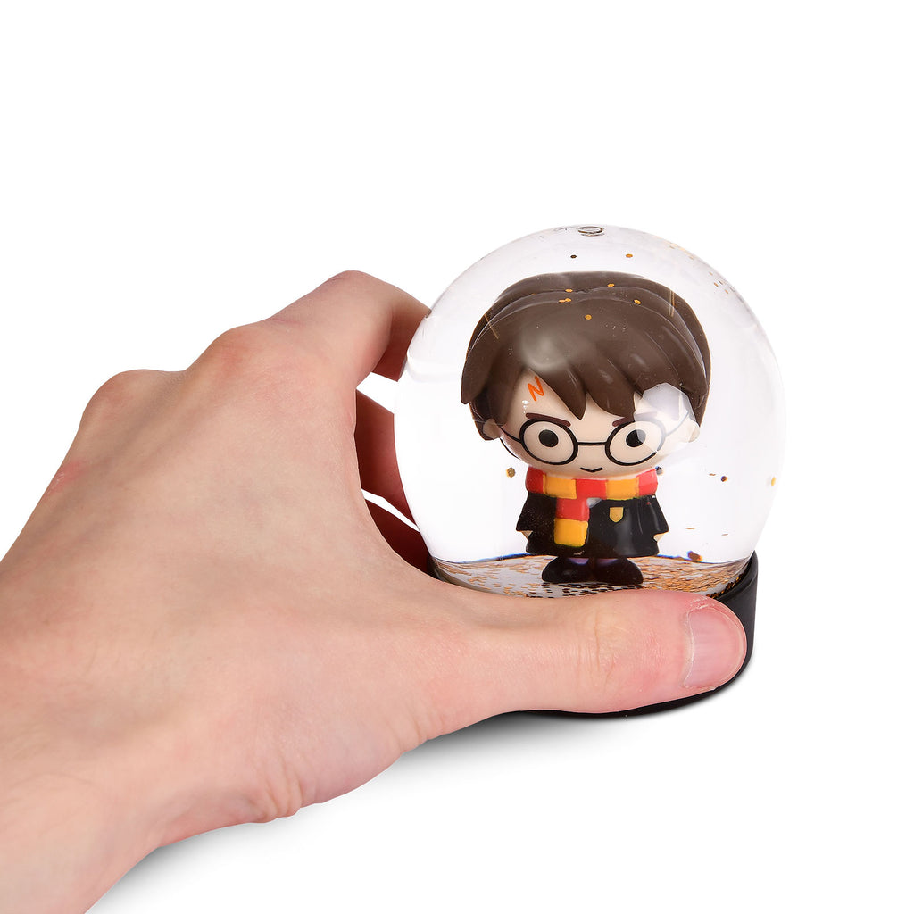Imagen del producto Harry Potter Chibi Bola de Nieve con Purpurina