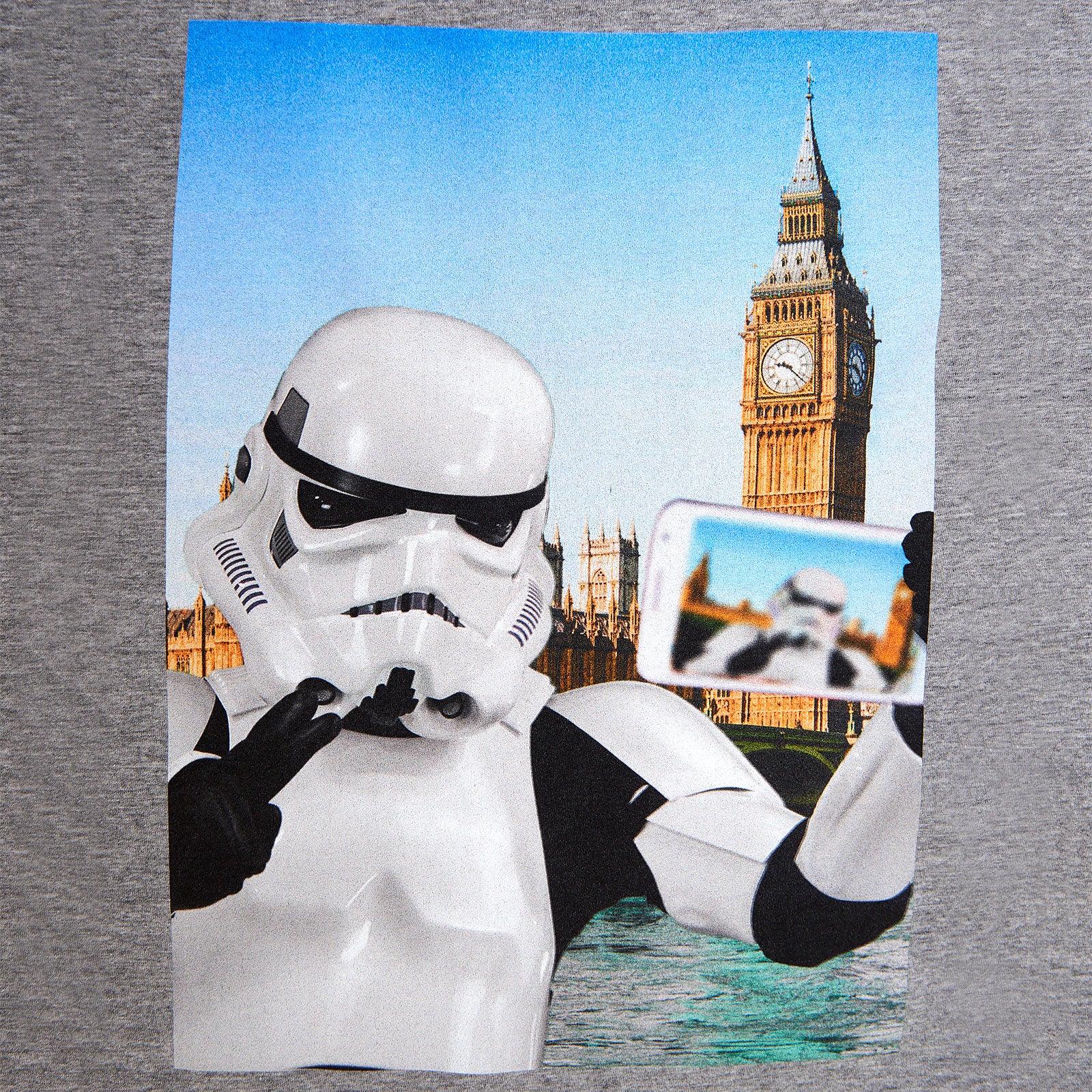 Imagen del producto Camiseta gris Original Stormtrooper Selfie Londres