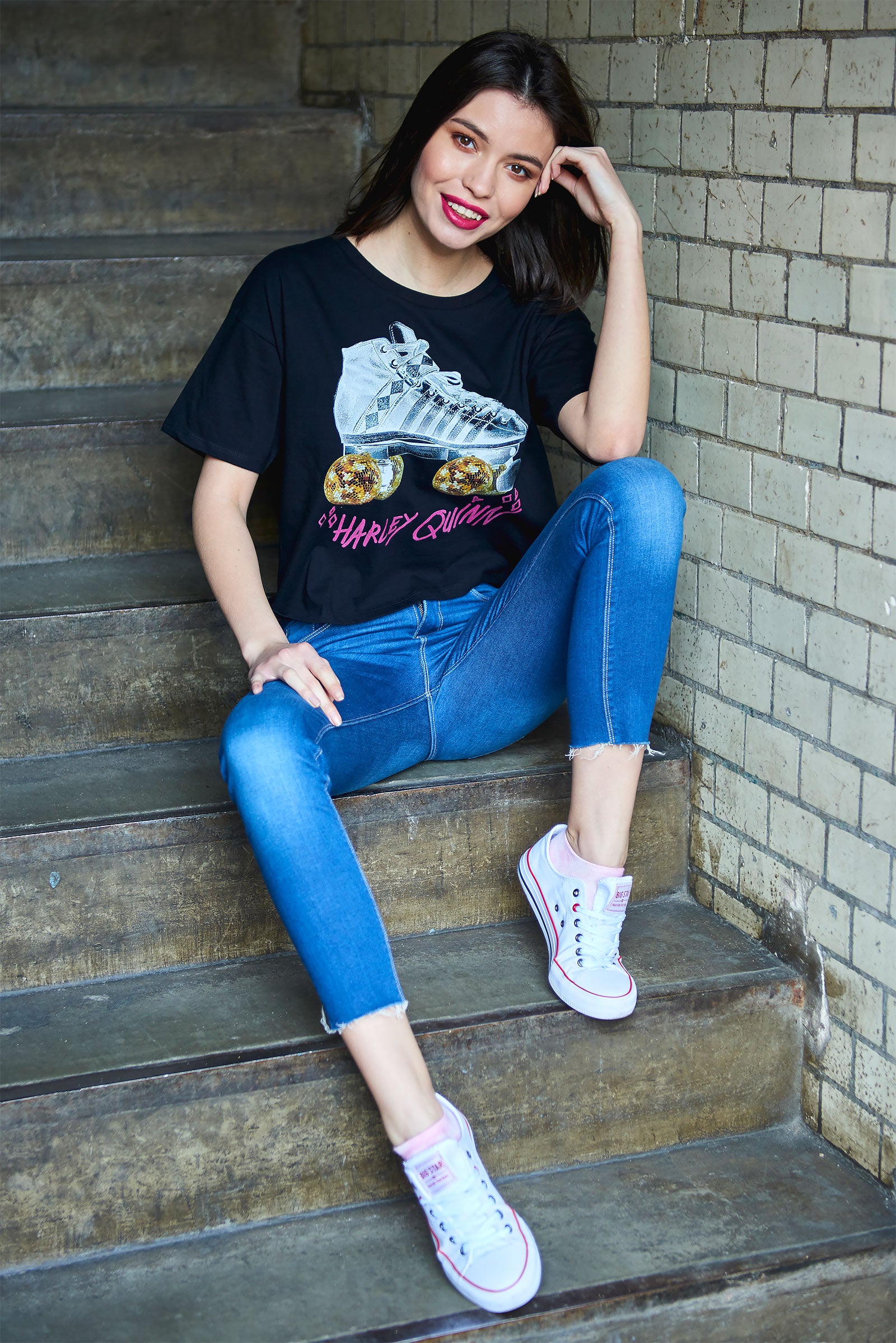 Imagen del producto Birds of Prey - Harley Roller Skates Crop Top para mujer en negro