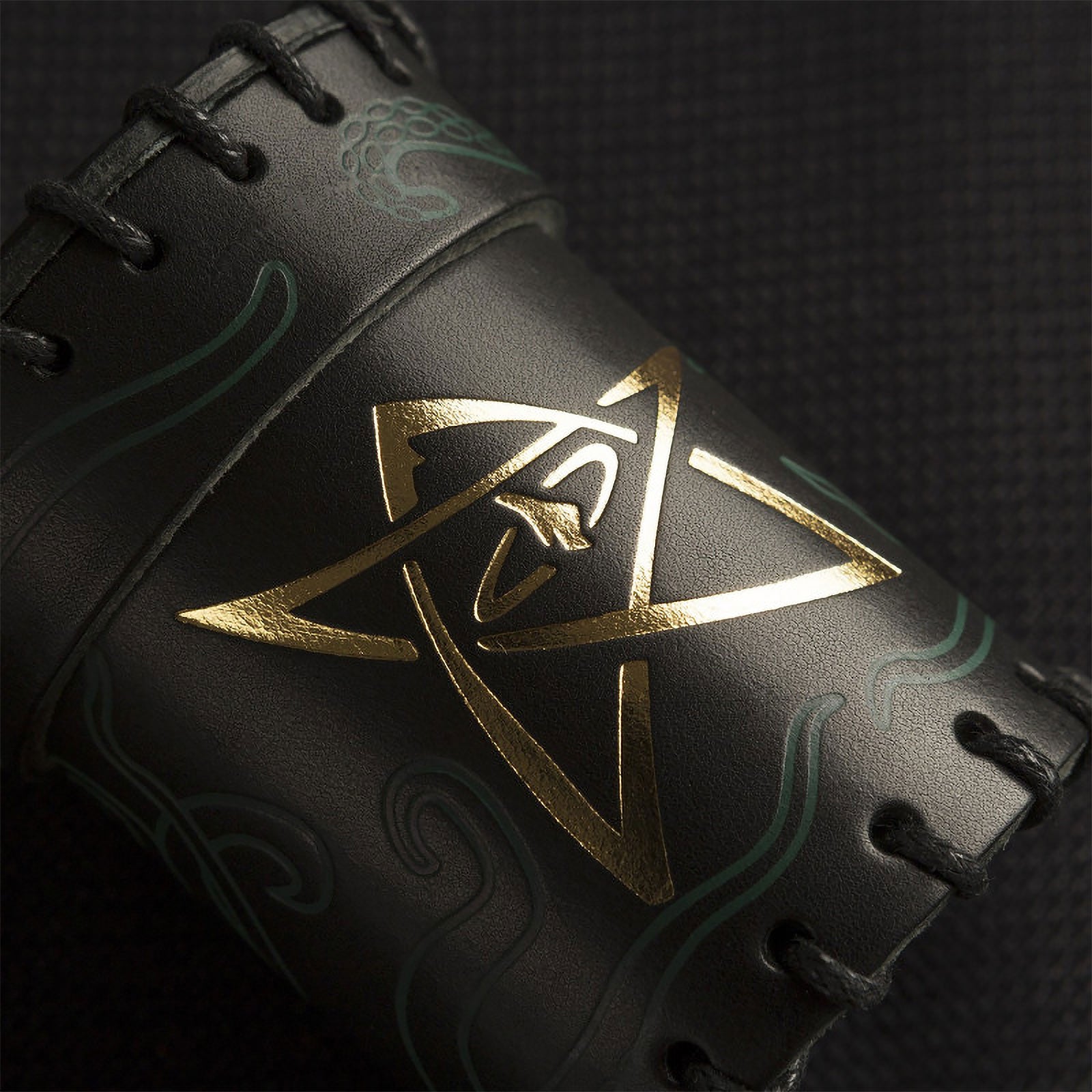 Imagen del producto Call of Cthulhu RPG Vaso para Dados Elder Sign Negro