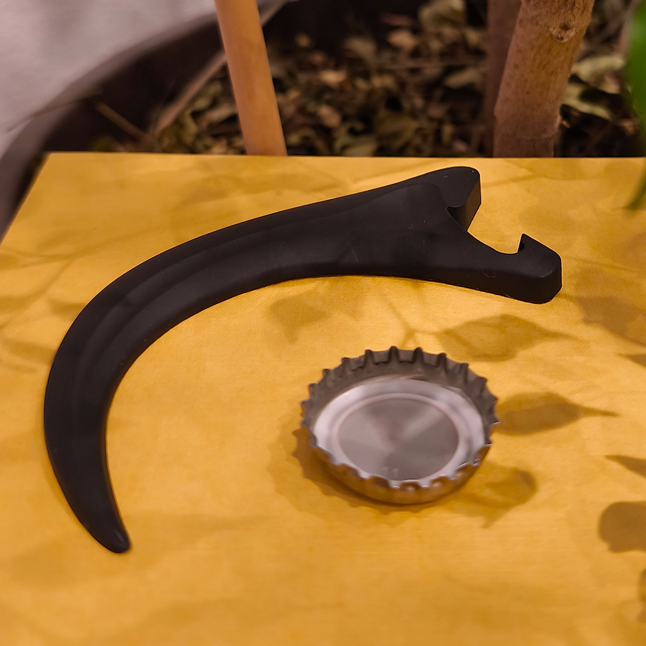 Imagen del producto Jurassic Park - Abrebotellas magnético de garra de Velociraptor