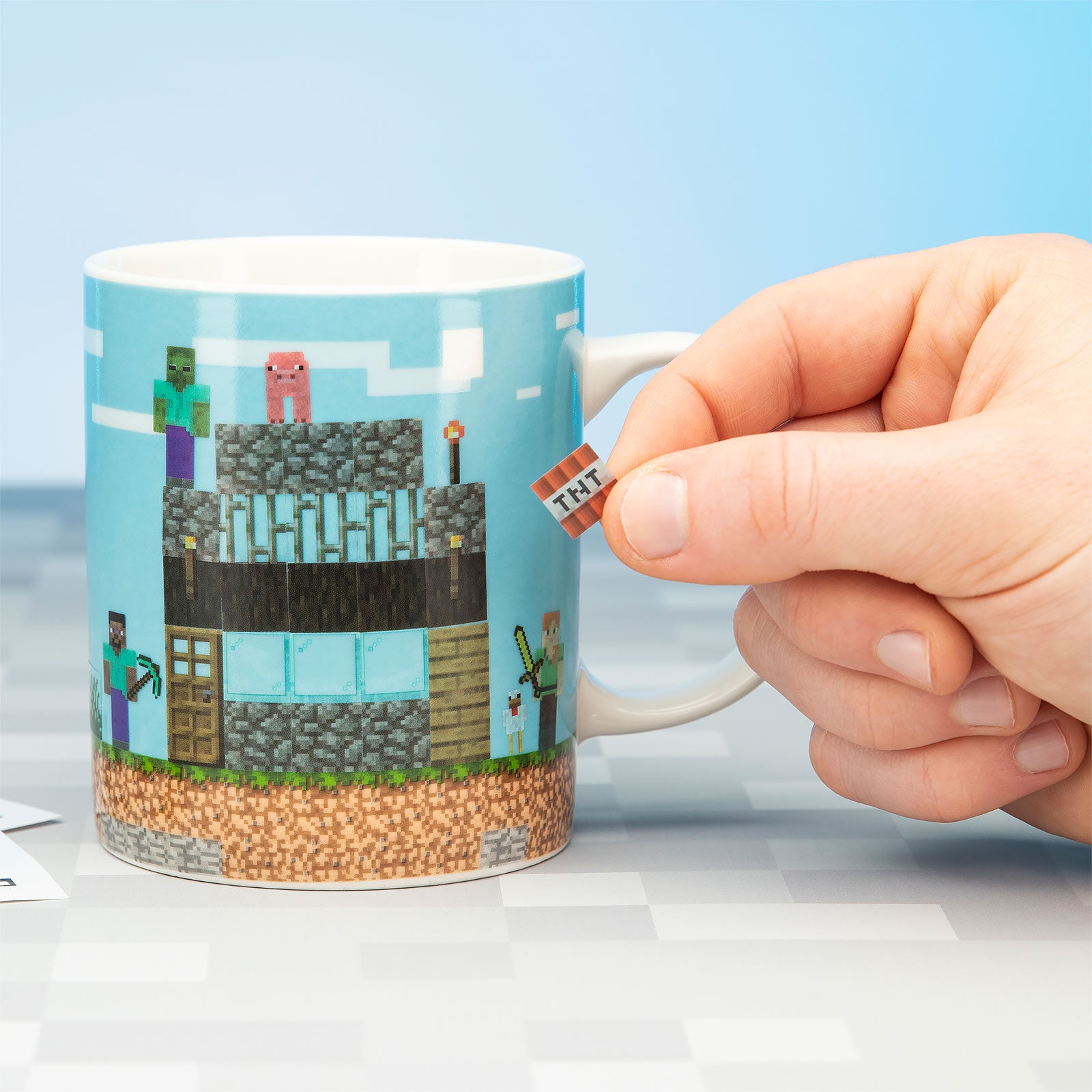 Imagen del producto Minecraft - Taza DIY del Mundo
