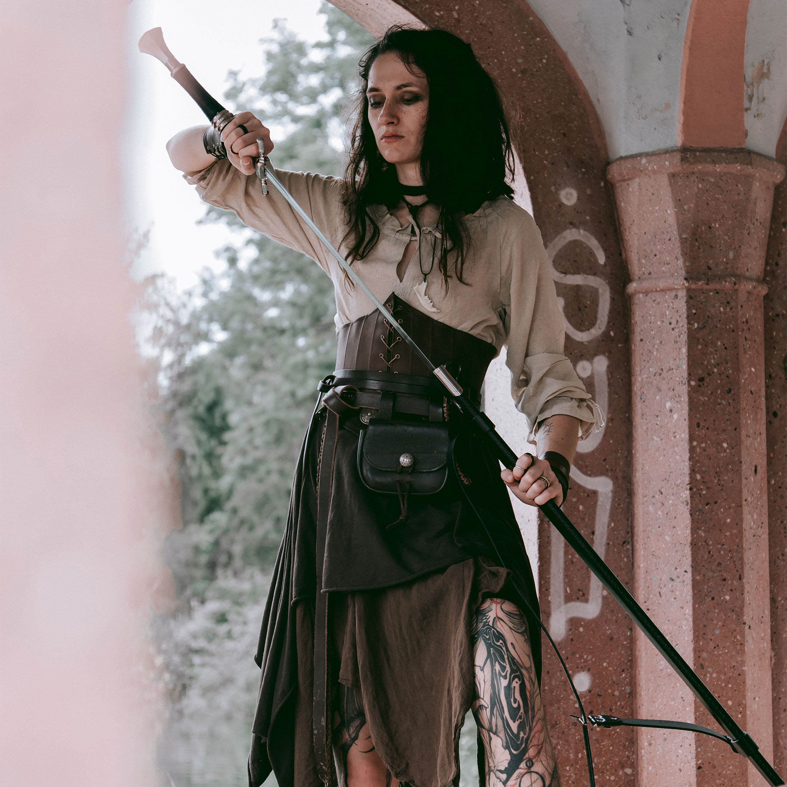 Imagen del producto Réplica de la espada de acero de Geralt de Rivia con vaina para fans de Witcher