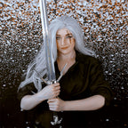 Imagen del producto Réplica de la Espada de Plata de Geralt de Rivia con funda para fans de Witcher