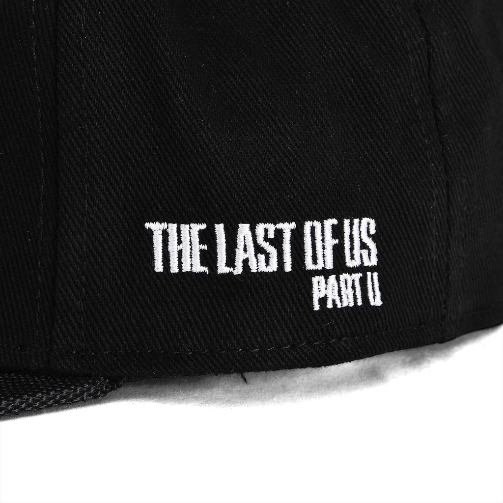 Product image The Last of Us - Fireflies Logo Snapback Cap black