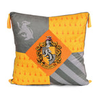 Imagen del producto Harry Potter - Almohada Hufflepuff con borlas deluxe