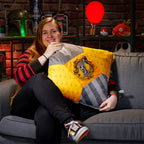 Imagen del producto Harry Potter - Almohada Hufflepuff con borlas deluxe