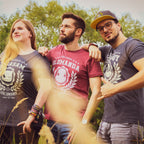 Imagen del producto Pokemon - Camiseta roja Loyal Companion de Charmander