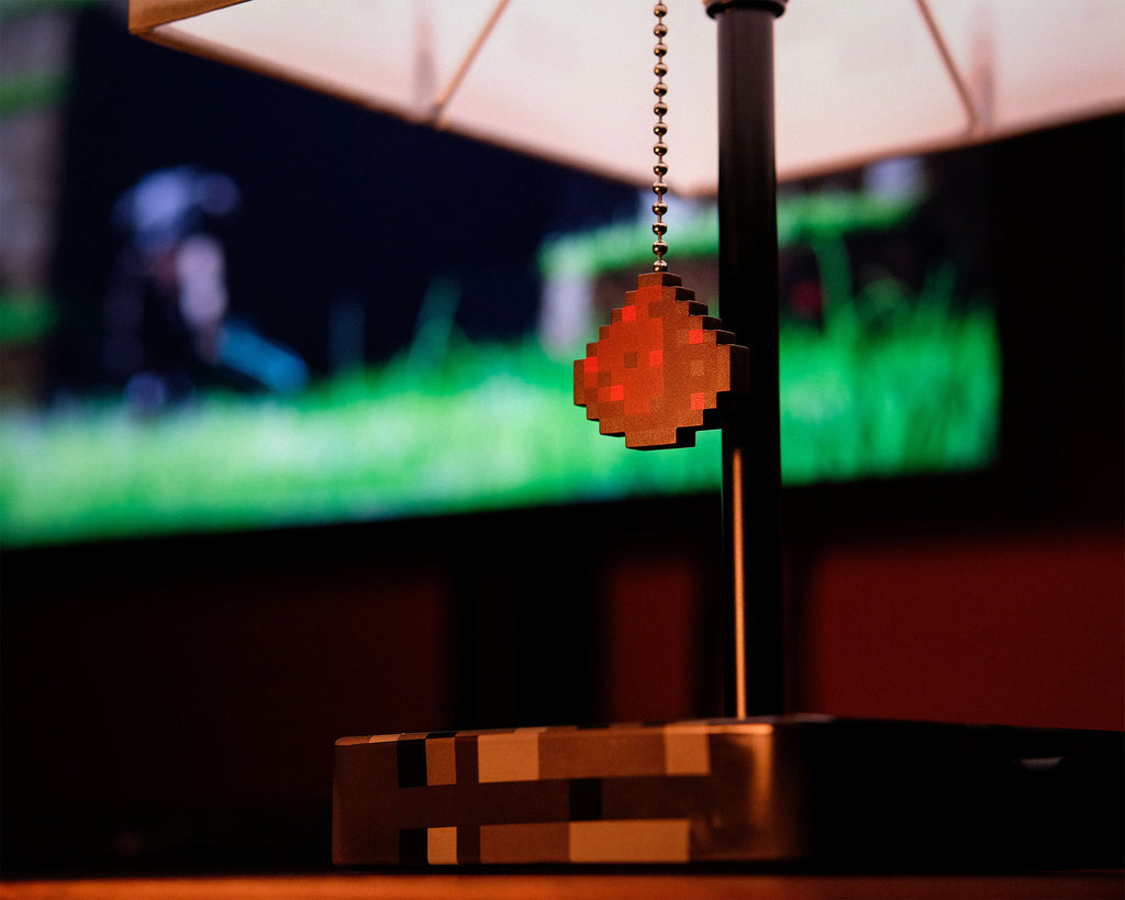 Imagen del producto Minecraft - Lámpara de mesa de bloque de Redstone