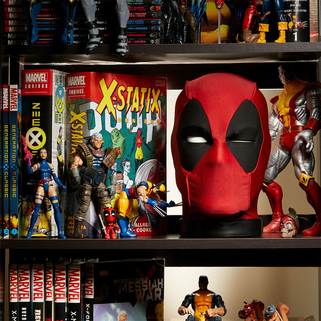 Product image Deadpool - Interactive Premium Head 28 cm