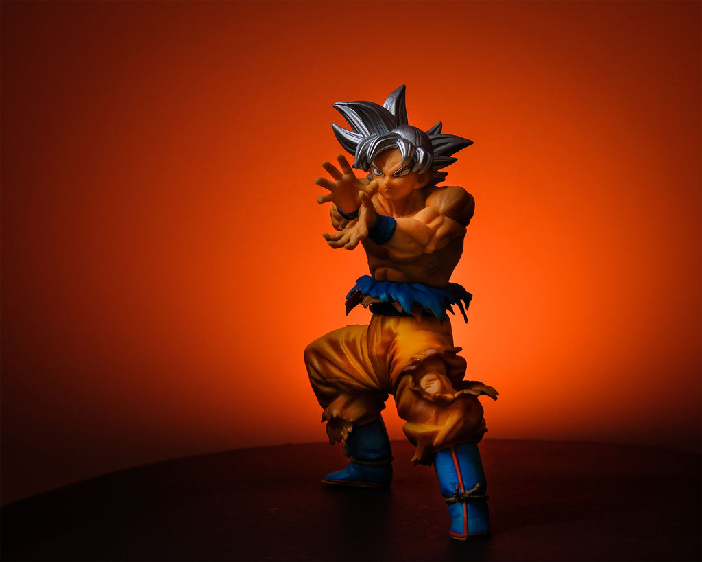 Imagen del producto Dragon Ball Super - Figura de Goku Ultra Instinct 18cm