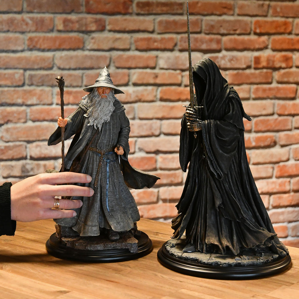 Imagen del producto El Señor de los Anillos - Nazgûl Classic Series Figura Deluxe 46 cm