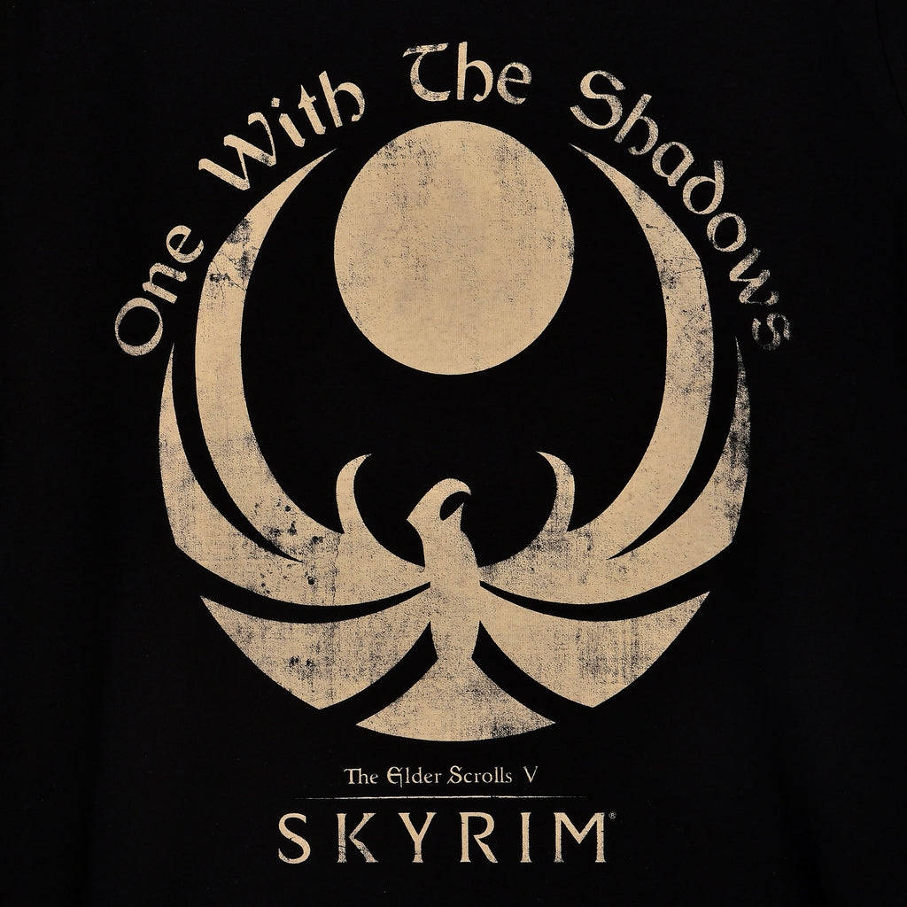 Imagen del producto Skyrim - One With the Shadows Camiseta negra