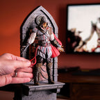 Imagen del producto Assassin's Creed - Figura de Ezio Auditore a escala de arte de lujo de 31 cm