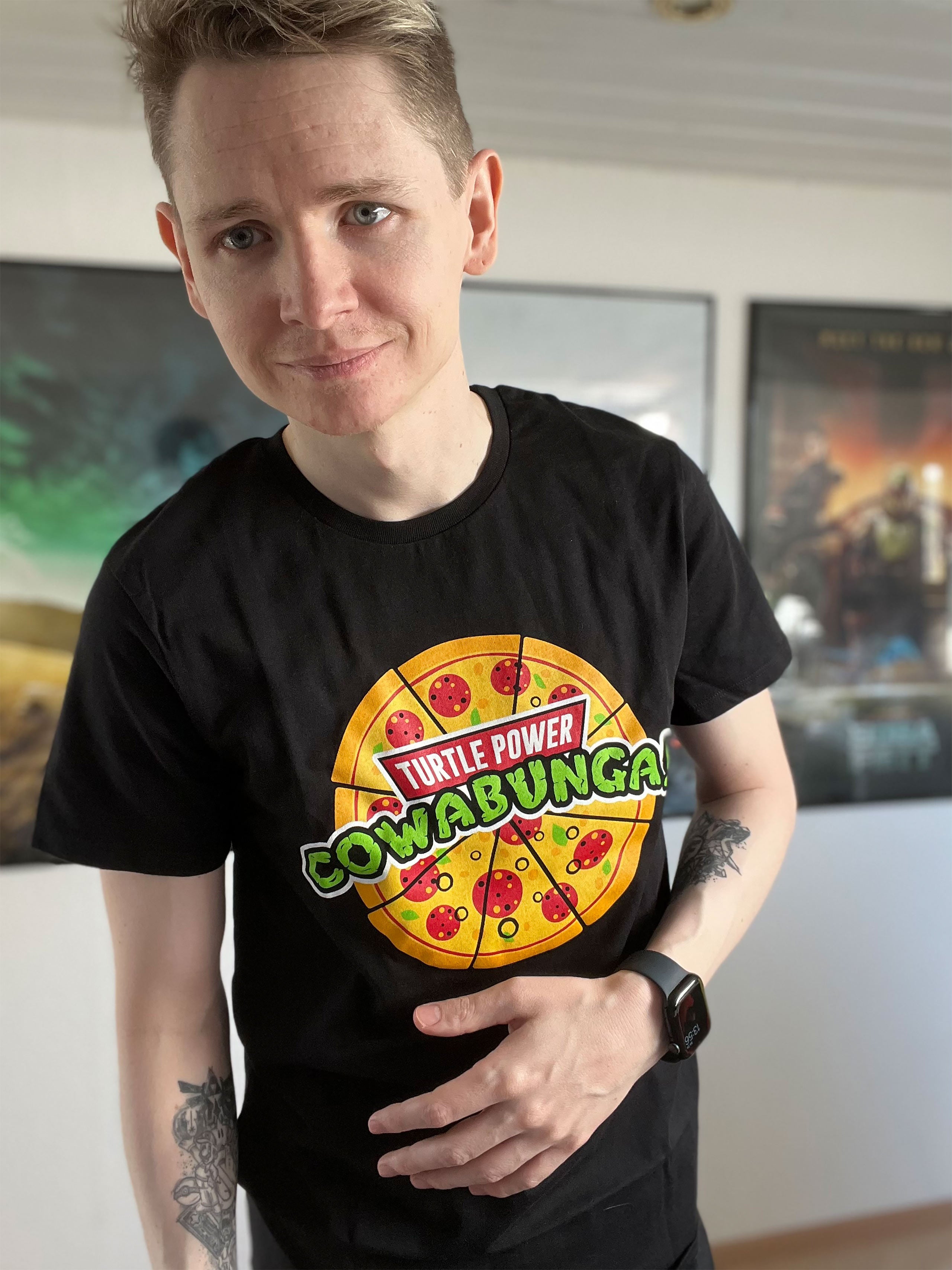 Imagen del producto Camiseta de pizza Cowabunga para fans de Ninja Turtles negra