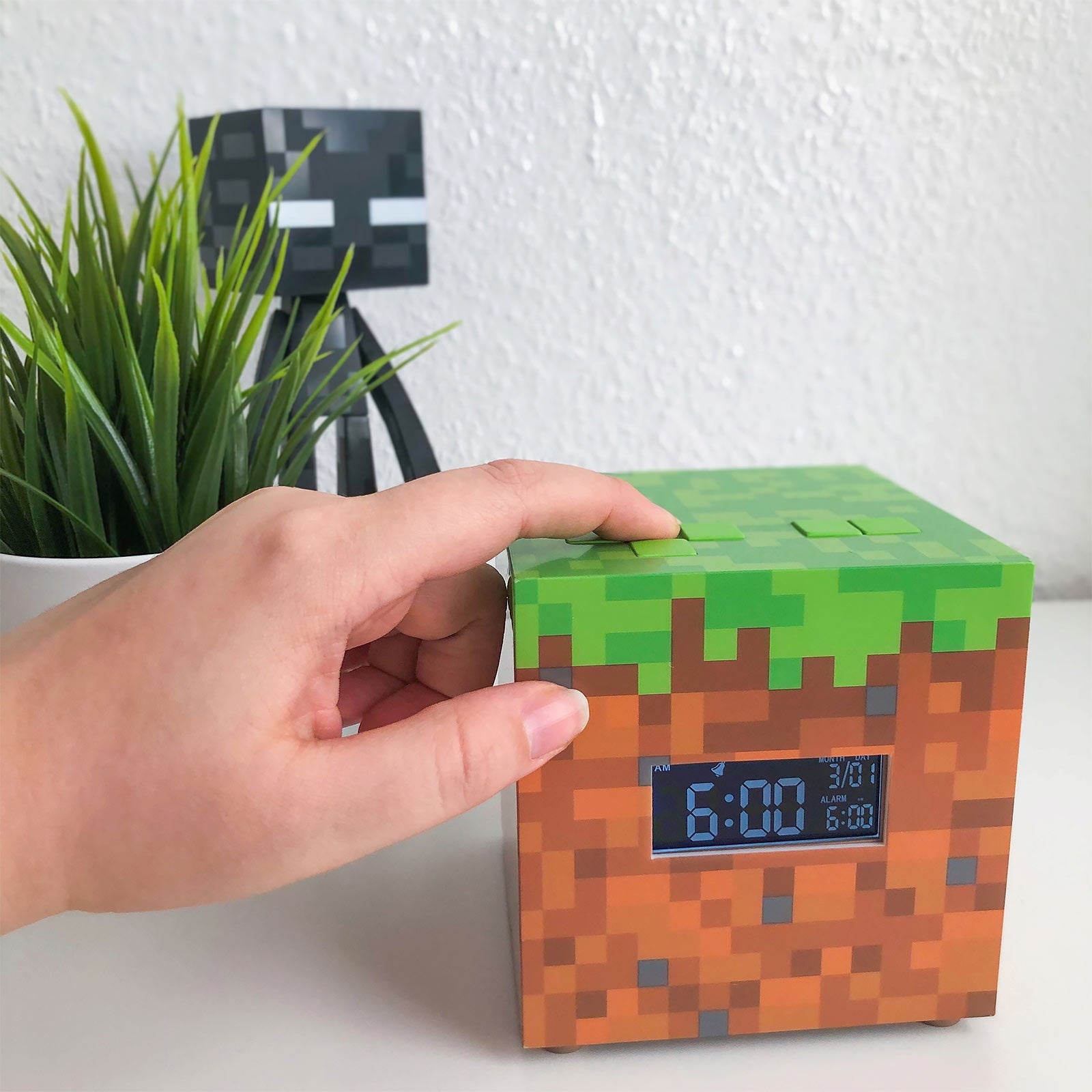 Imagen del producto Minecraft - Despertador de bloque de césped con luz