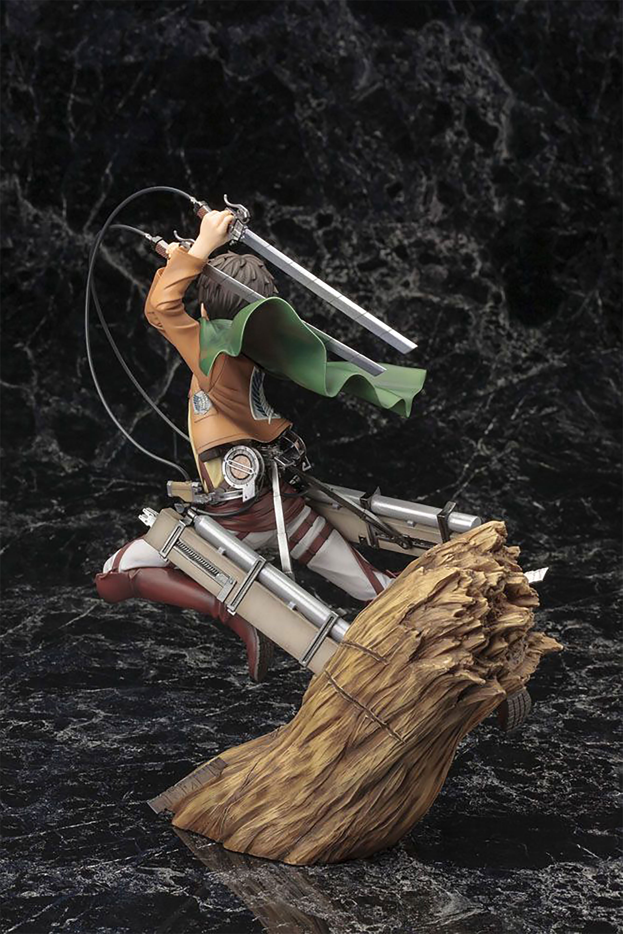 Imagen del producto Attack on Titan - Figura de Eren Jaeger 26cm