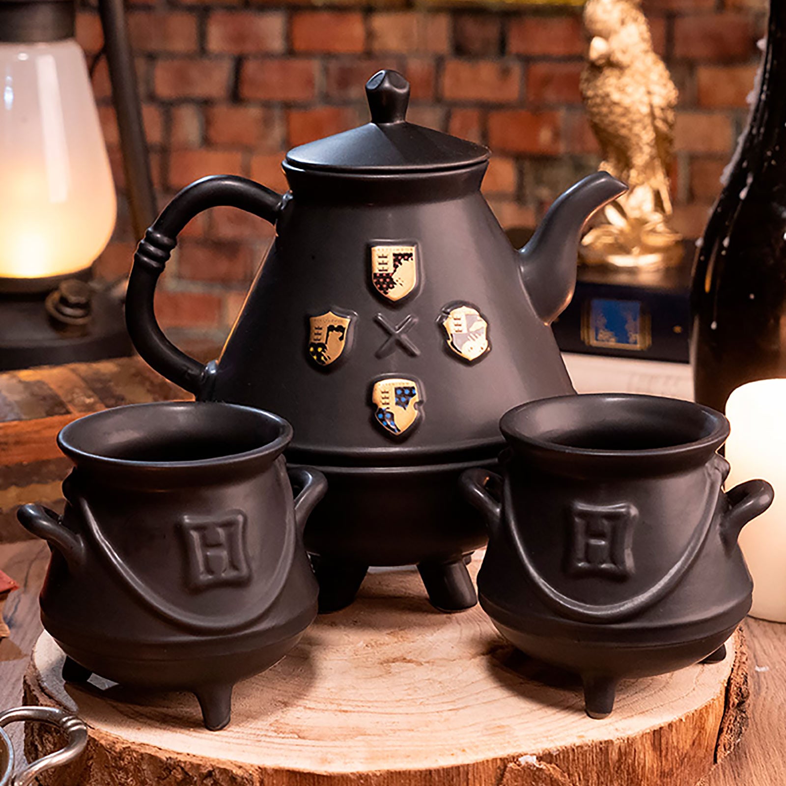 Imagen del producto Harry Potter - Set de té de caldero con escudo de Hogwarts