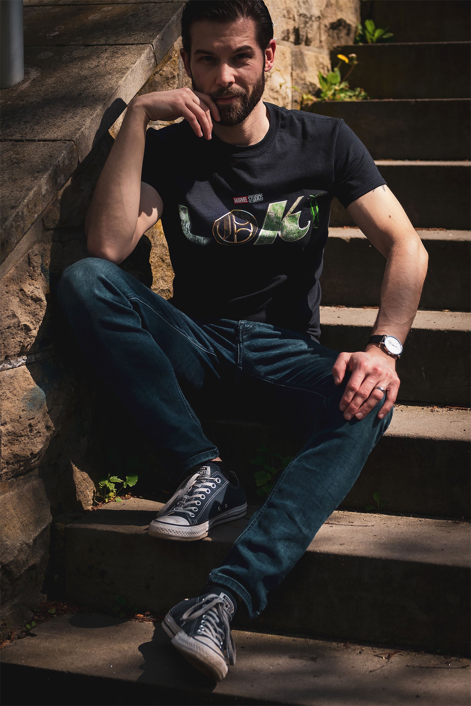 Imagen del producto Loki - Camiseta con logo negra