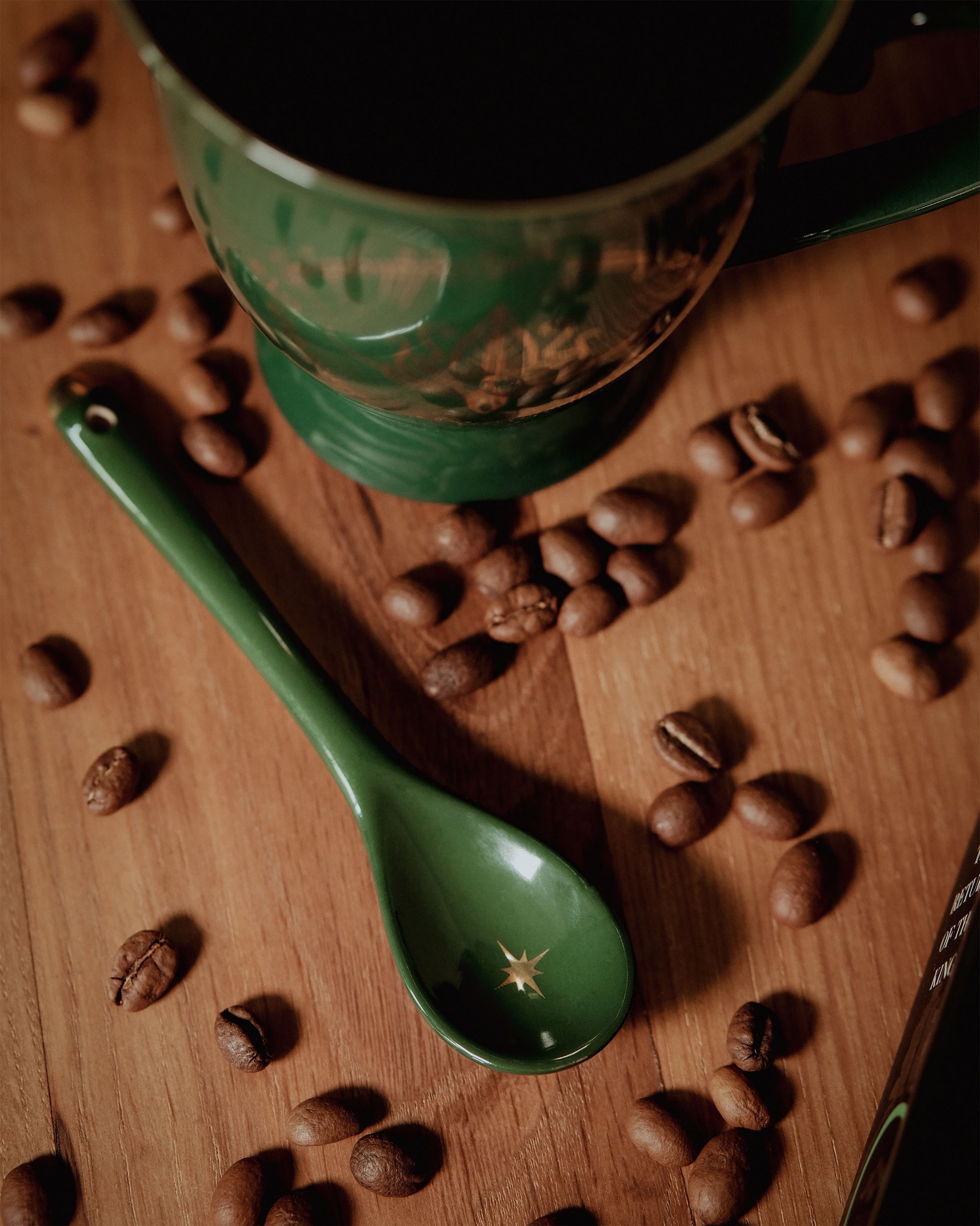 Imagen del producto El Señor de los Anillos - Taza Coleccionable Élfica con Cuchara