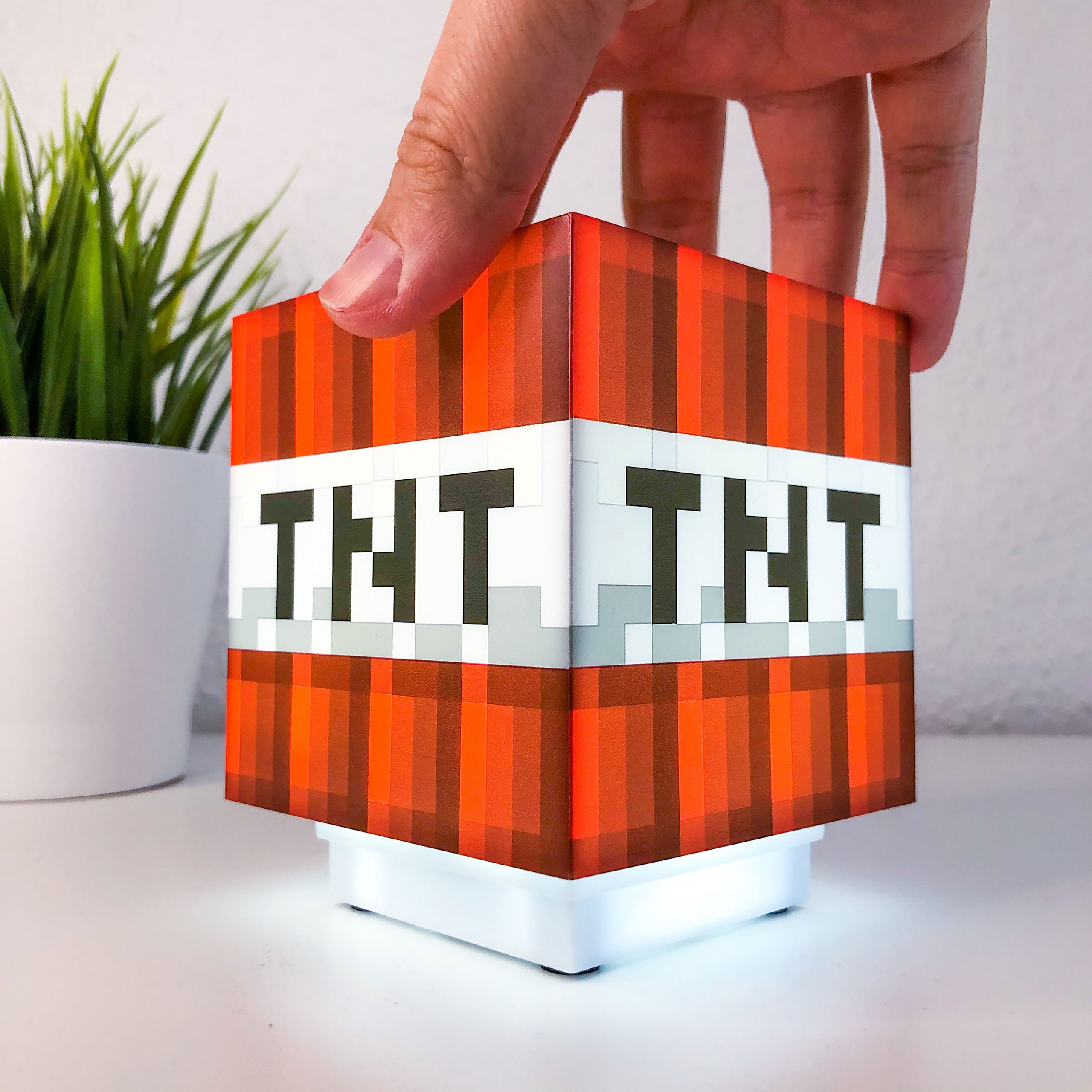 Imagen del producto Minecraft - Lámpara de mesa de bloque TNT con sonido