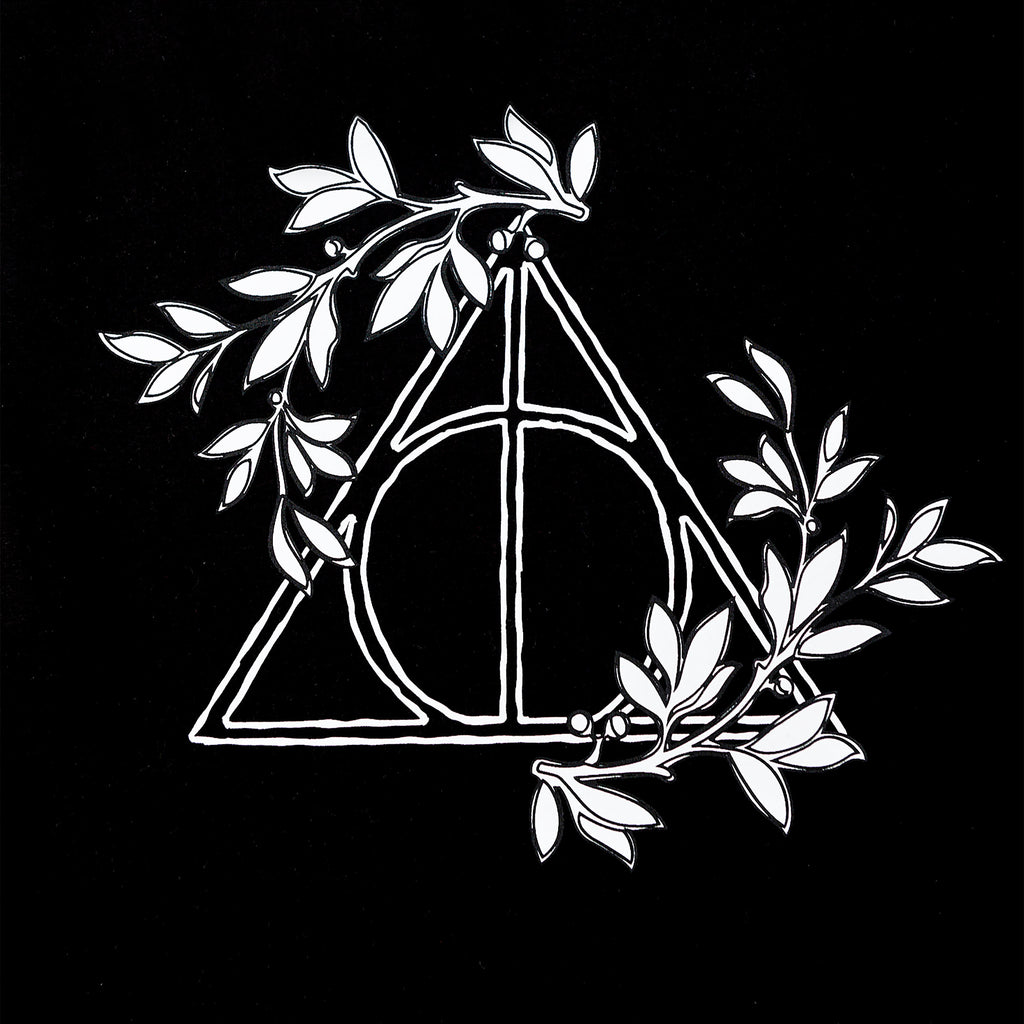 Imagen del producto Pijama de Mujer de los Reliquias de la Muerte corto con encaje - Harry Potter