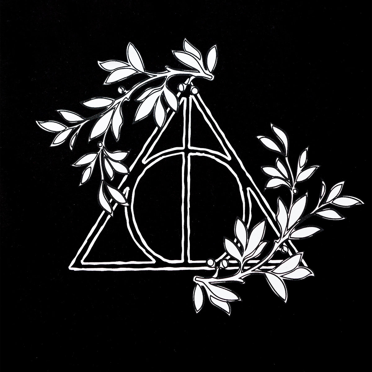 Imagen del producto Pijama de Mujer de los Reliquias de la Muerte corto con encaje - Harry Potter