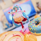 Imagen del producto Vocaloid - Figura de Hatsune Miku Sweet Tea Time de 18 cm