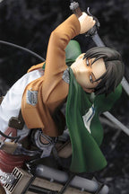 Product image Attack on Titan - Levi Renewal Statue 29 cm
