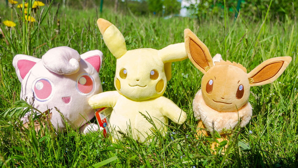 Imagen del producto Pokemon - Pikachu Monocromo Figura de Peluche 24 cm