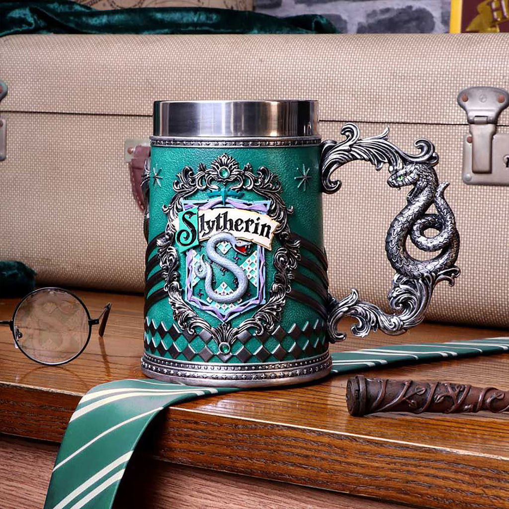 Imagen del producto Harry Potter - Taza de lujo con el logo de Slytherin