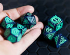 Imagen del producto Witcher - Yennefer Sorceress Supreme RPG Set de Dados 7 piezas con Moneda de Colección