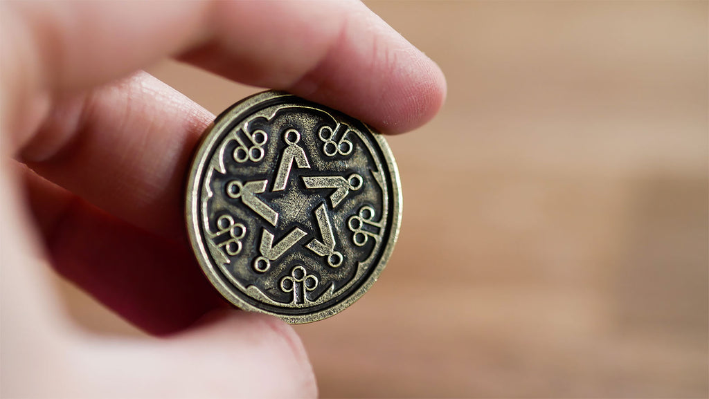 Imagen del producto Witcher - Yennefer Sorceress Supreme RPG Set de Dados 7 piezas con Moneda de Colección