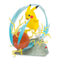 Imagen del producto Pokemon - Estatua Deluxe de Pikachu Aniversario con función de luz 32 cm