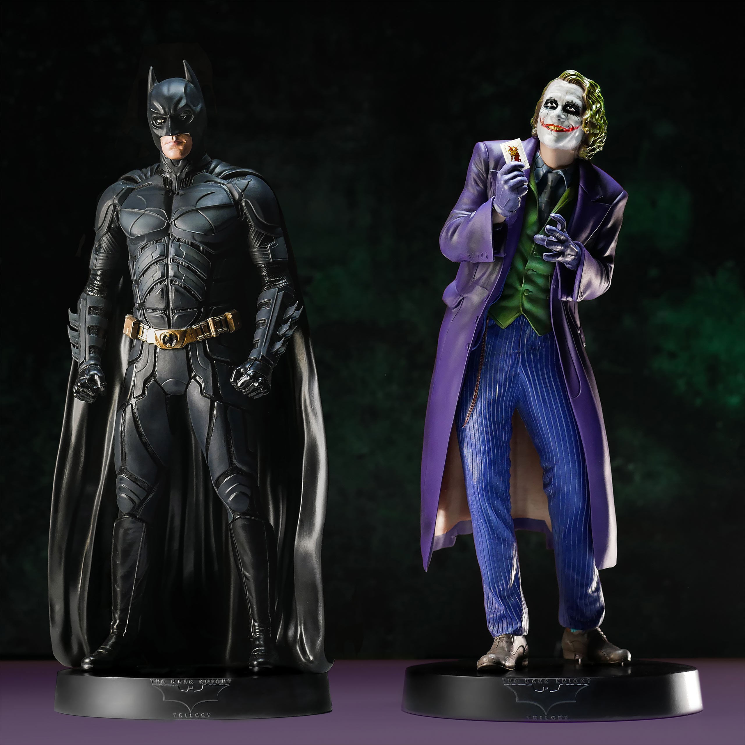 Imagen del producto Batman - Mega Estatua de Christian Bale 1:6