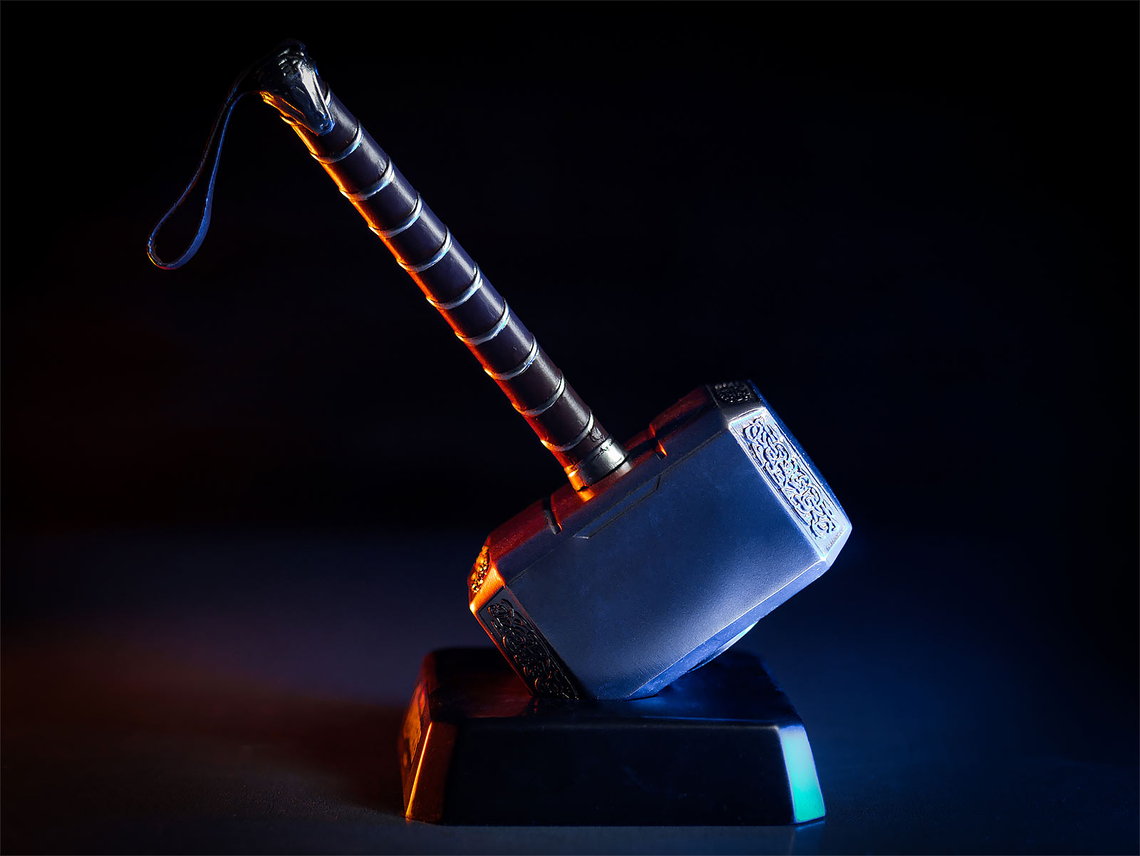 Imagen del producto Thor - Réplica del Martillo Mjölnir Colección del Museo Marvel
