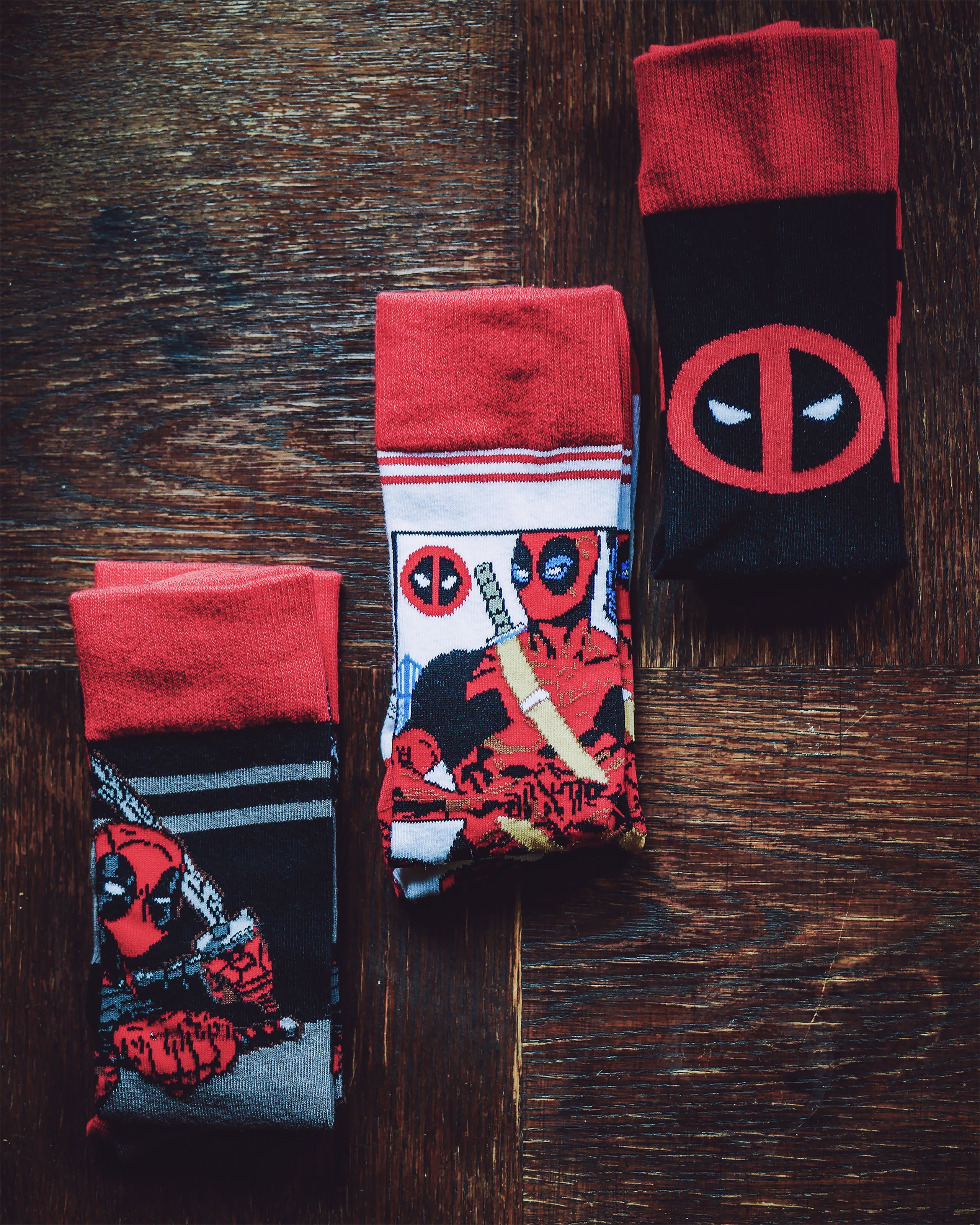 Imagen del producto Set de 3 calcetines de Deadpool