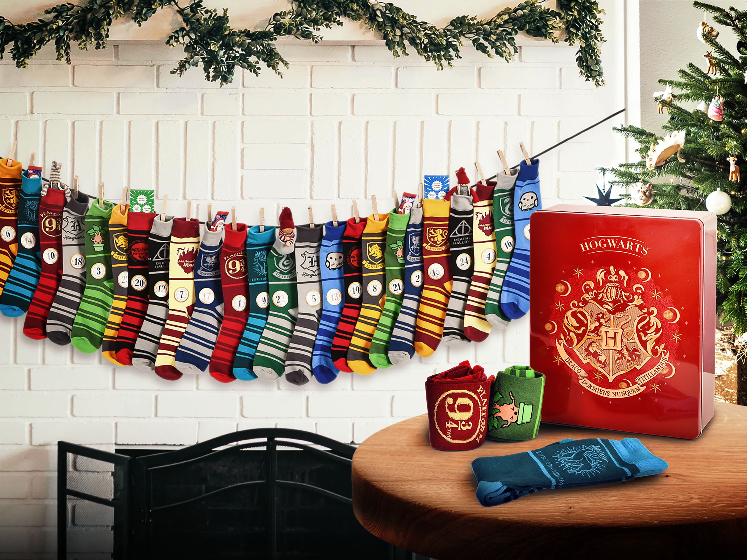 Imagen del producto Harry Potter - Calendario de Adviento de calcetines para llenar