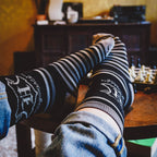 Imagen del producto Conjunto de 3 calcetines de Hogwarts en caja de regalo - Harry Potter