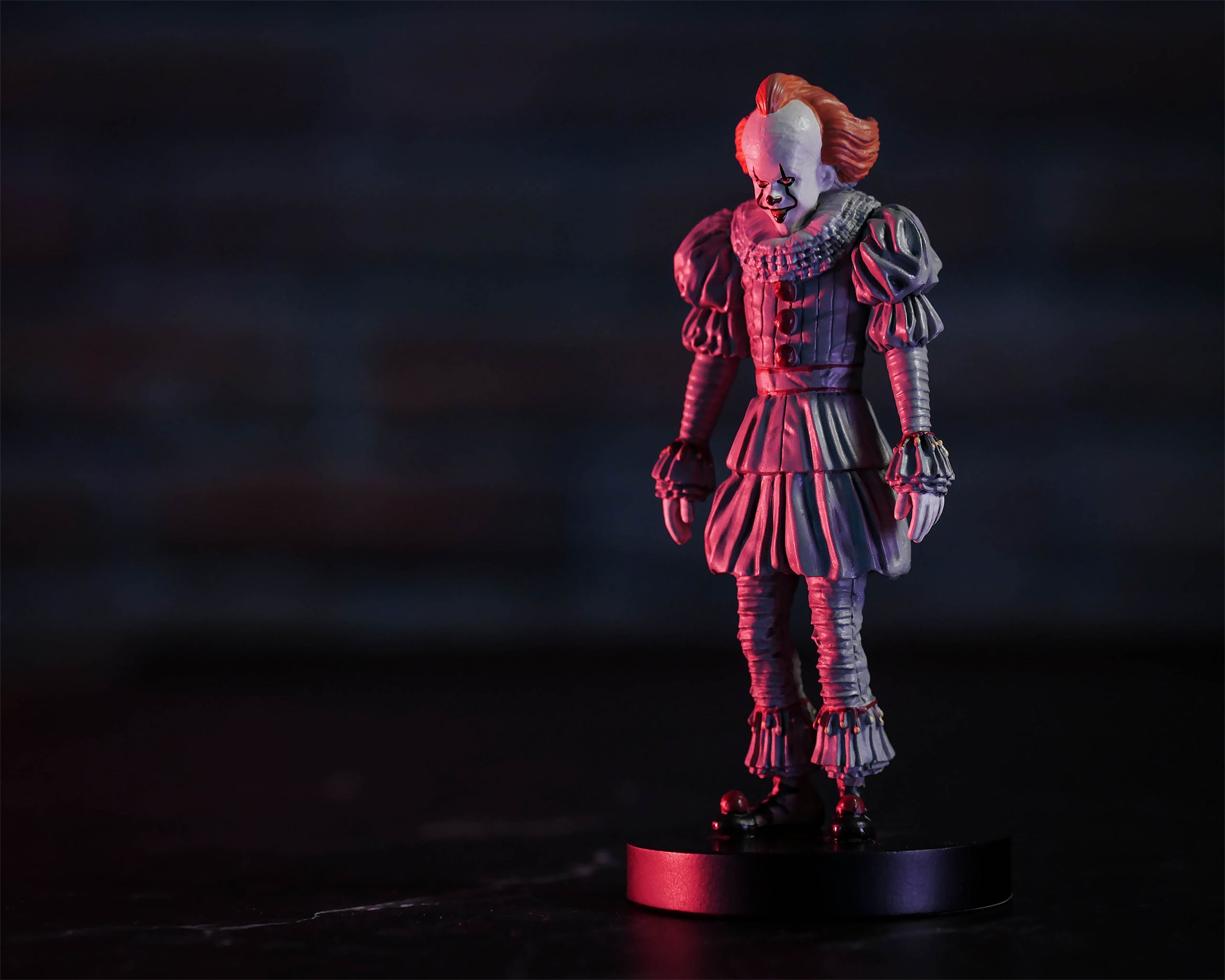 Product image Stephen King's ES - Pennywise 2019 metal figure